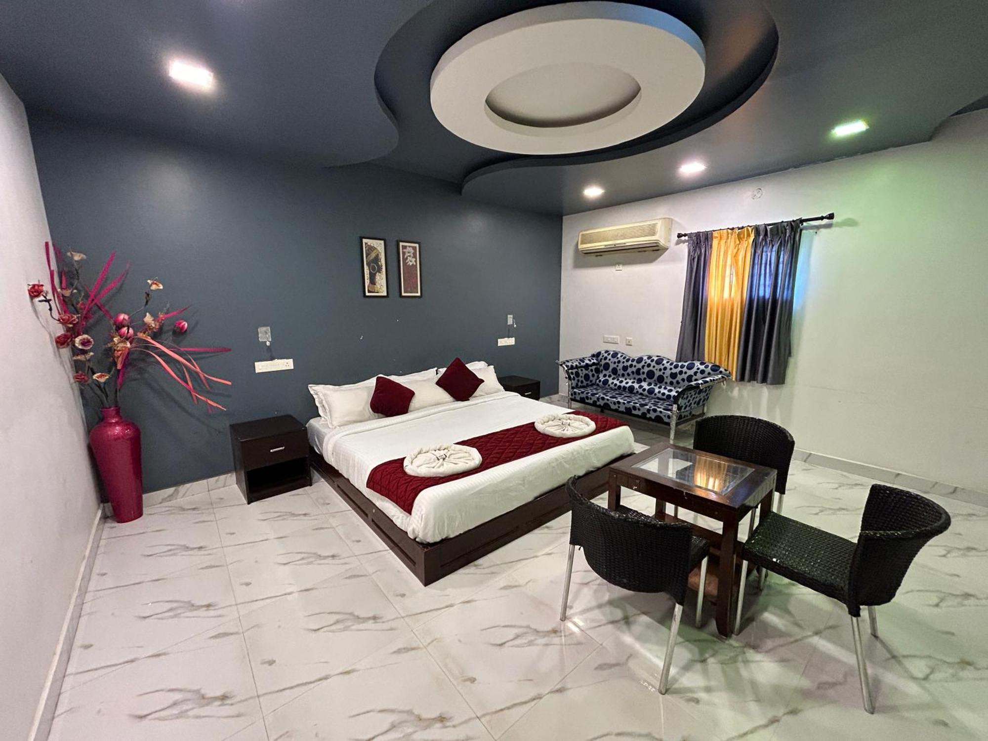 The Elite Beachview Pondicherry Bagian luar foto